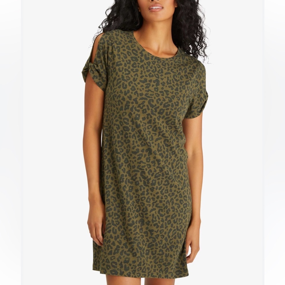 🌼Sanctuary green leopard casual dress